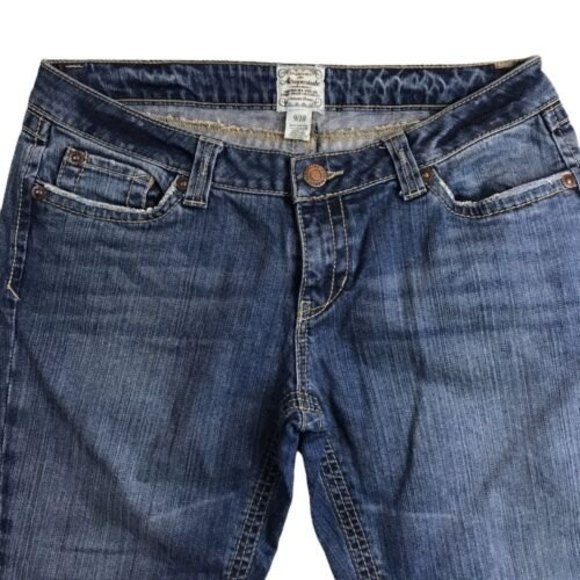 Aeropostale Jeans Womens 9/10 Short Mid Rise Straight Leg Stone Wash Blue Denim - Picture 3 of 9